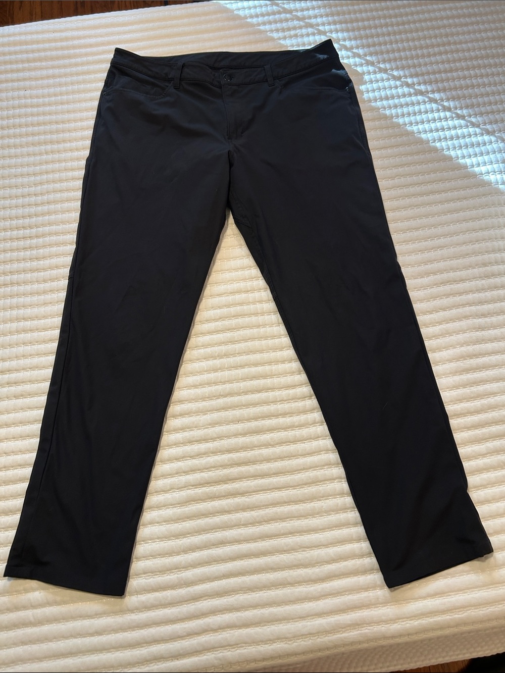 lululemon athletica Black Men's Chino-Style Performance Pants 38” waist - Picture 2 of 7